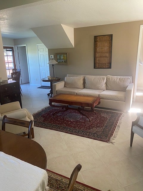 Furnished Finder property 1004851_1 photo 5
