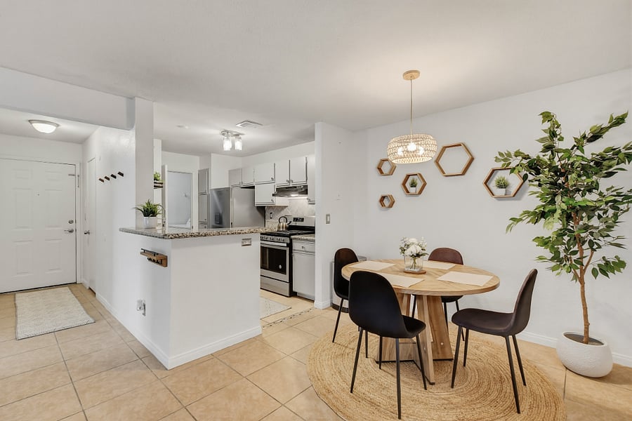 Furnished Finder property 1004854_1 photo 7