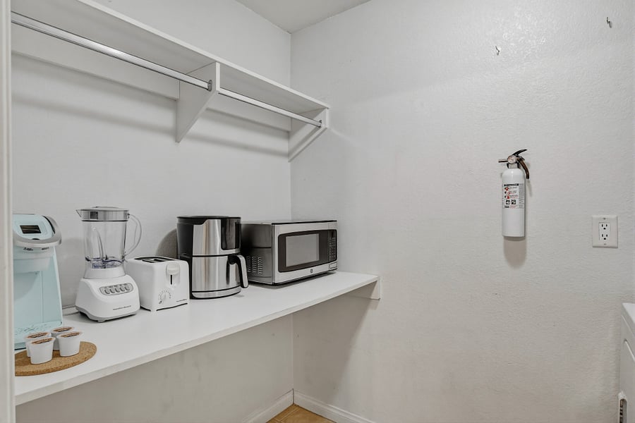 Furnished Finder property 1004854_1 photo 15