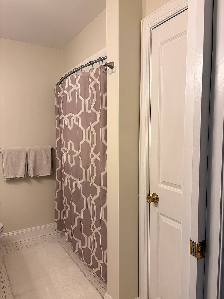 Furnished Finder property 1004857_1 photo 11