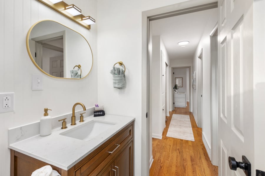 Furnished Finder property 1004859_1 photo 32