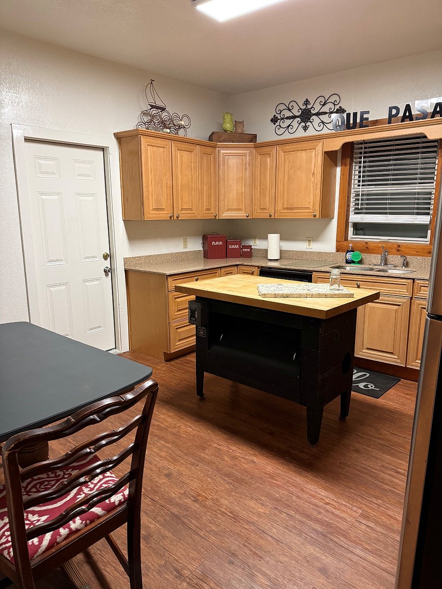 Furnished Finder property 1004867_1 photo 5