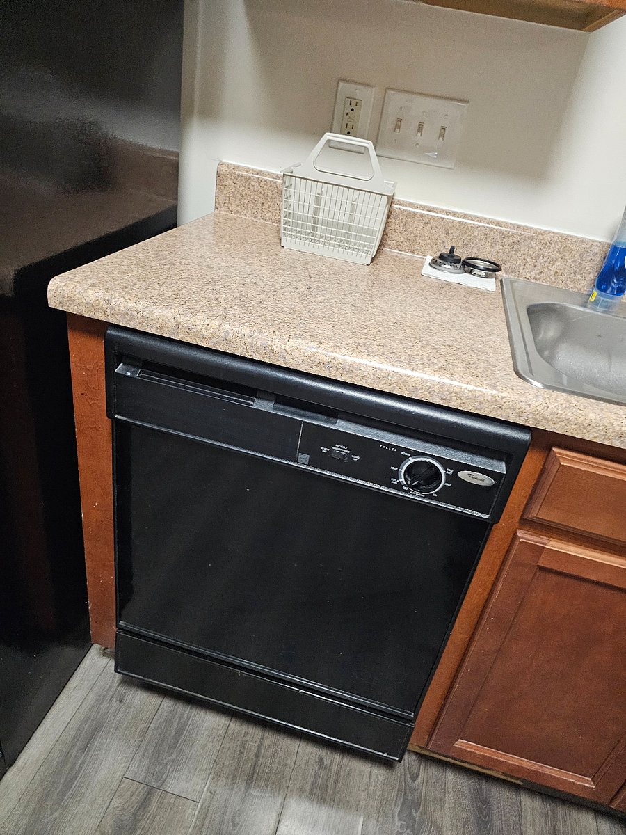 Furnished Finder property 1004876_1 photo 28