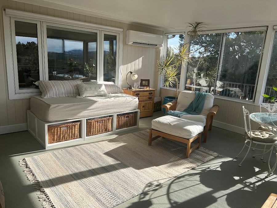 twin bed in sun room