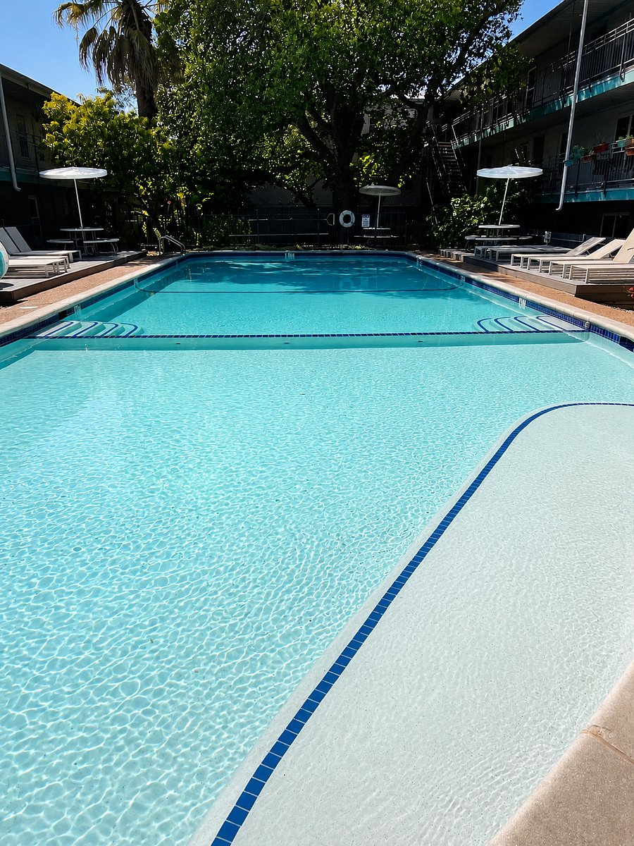 Furnished Finder property 1004890_1 photo 3
