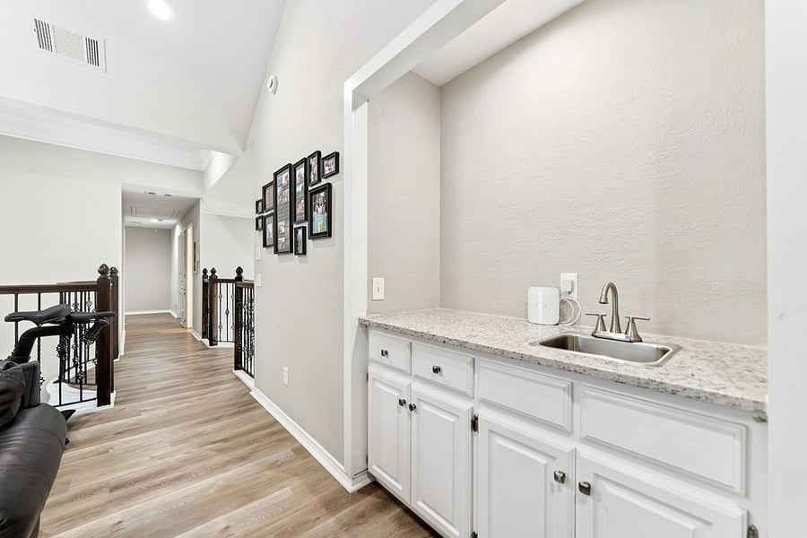 Furnished Finder property 1004917_1 photo 11