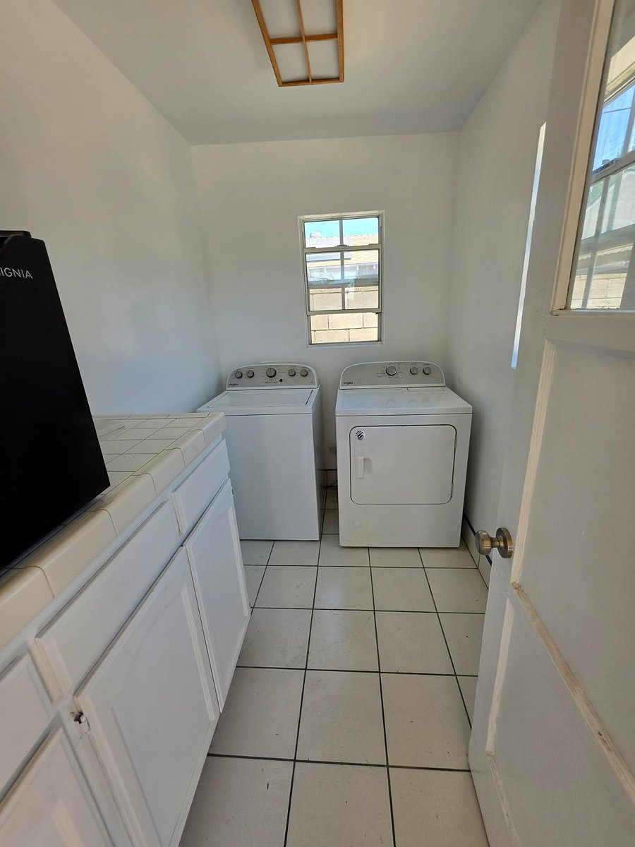 Furnished Finder property 1004918_1 photo 13