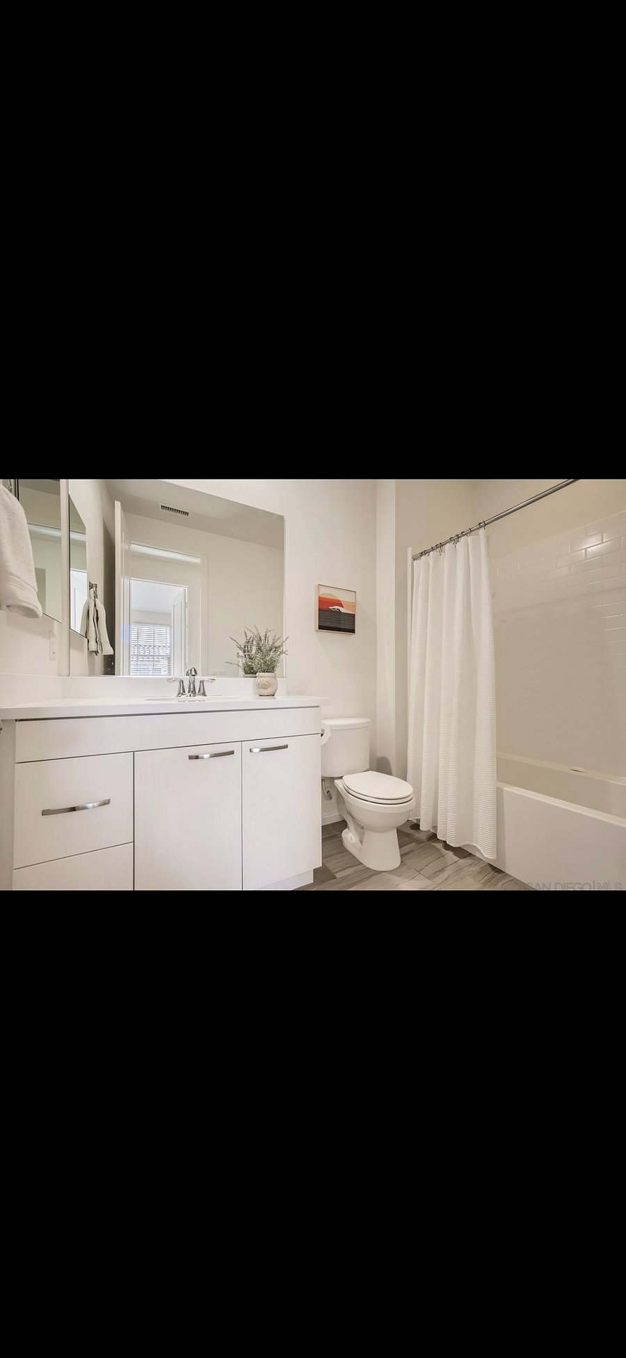 Furnished Finder property 1004925_1 photo 8