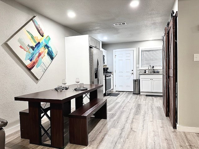 Furnished Finder property 1004947_3 photo 9