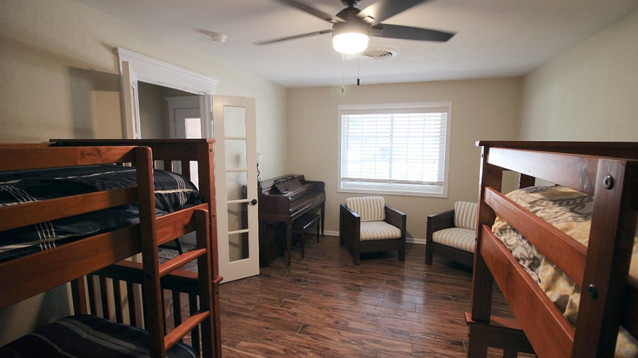 Furnished Finder property 1004953_1 photo 11