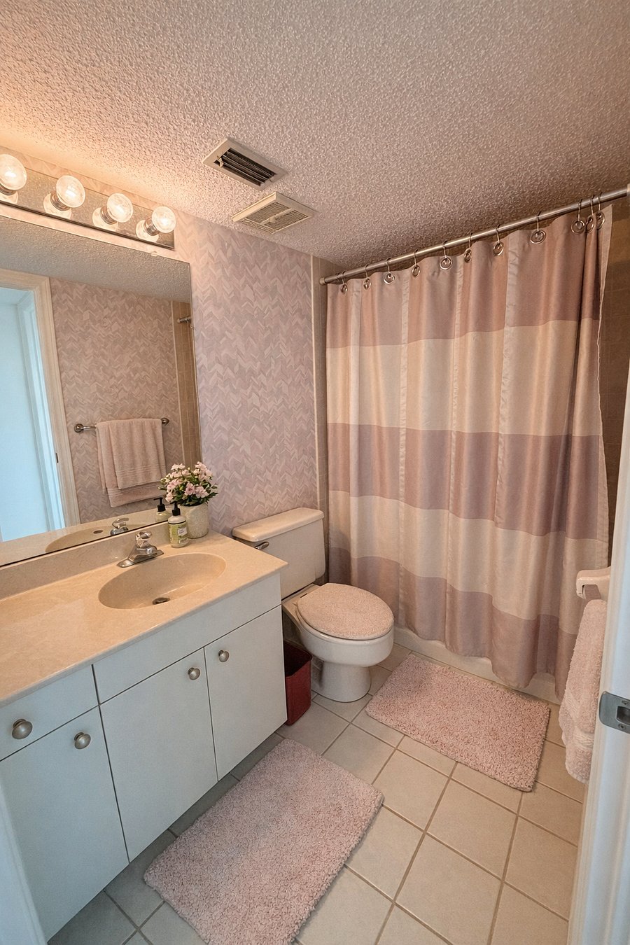 Furnished Finder property 1004966_1 photo 24