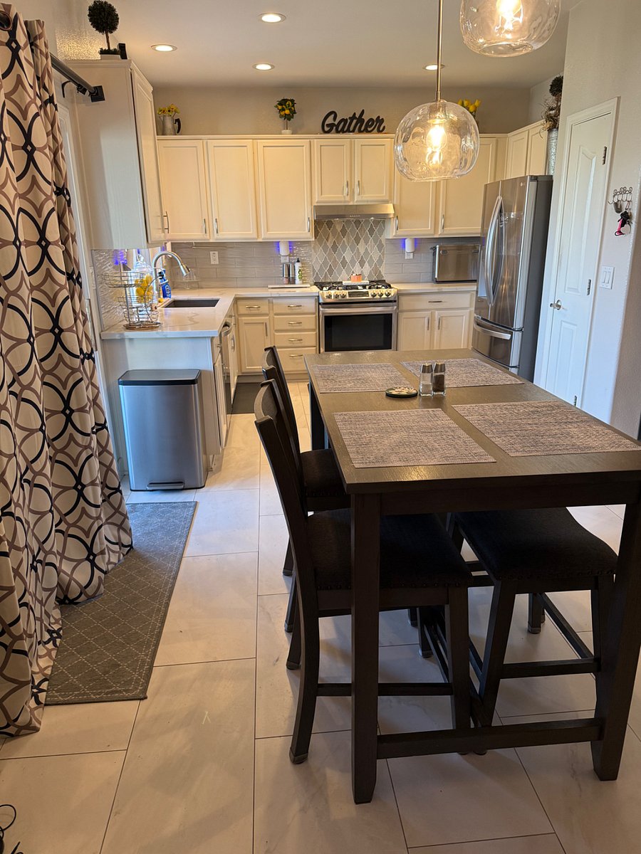 Furnished Finder property 1004977_1 photo 12