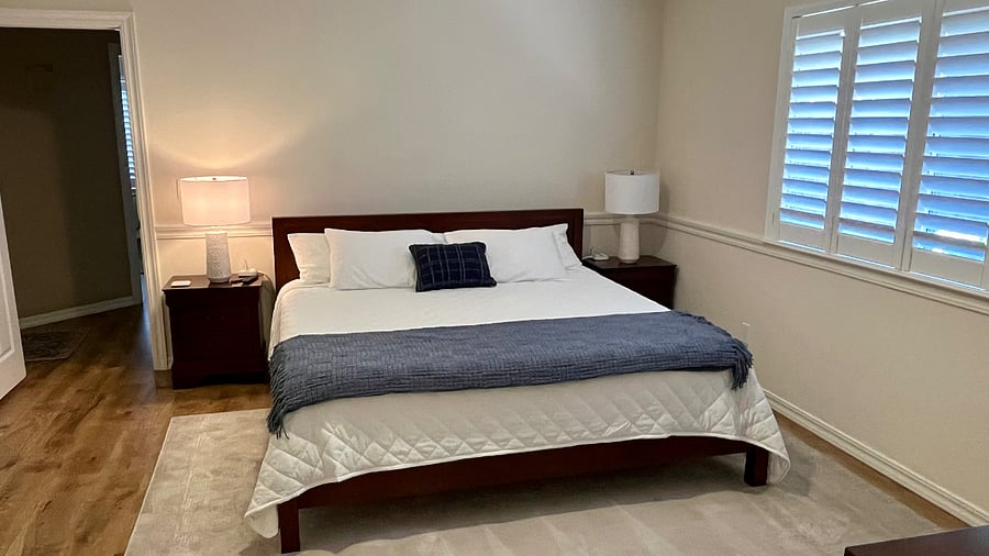 King bed
