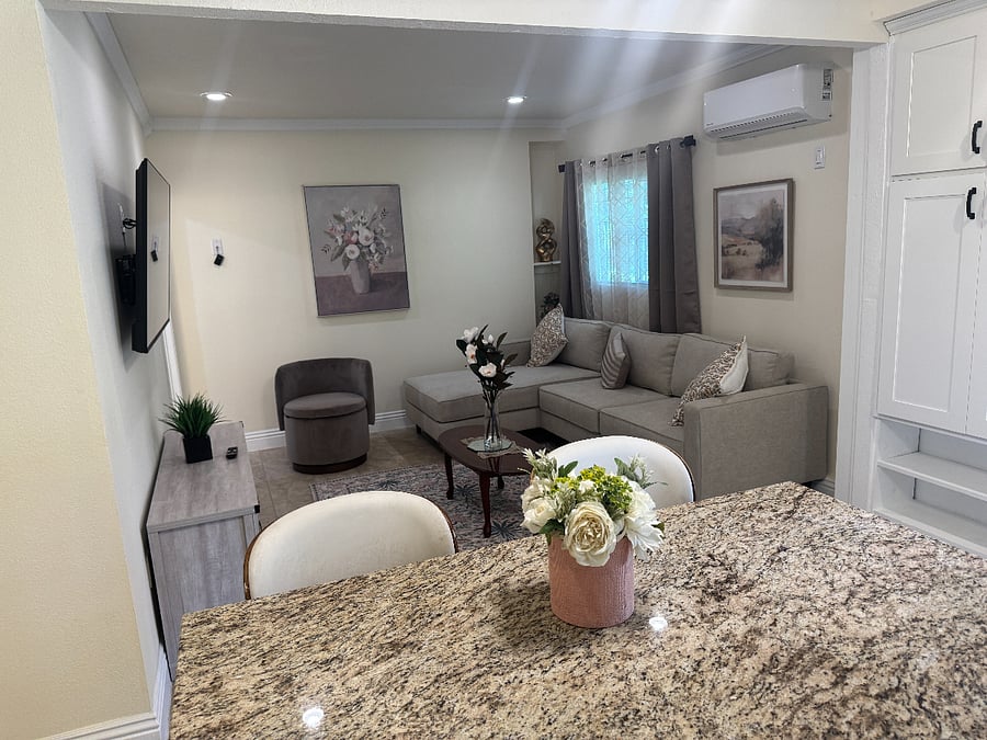 Furnished Finder property 1005051_1 photo 1
