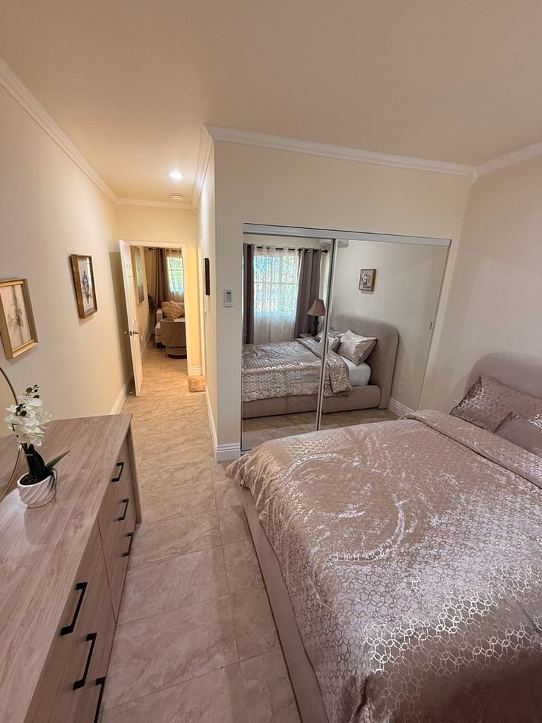 Furnished Finder property 1005051_1 photo 12