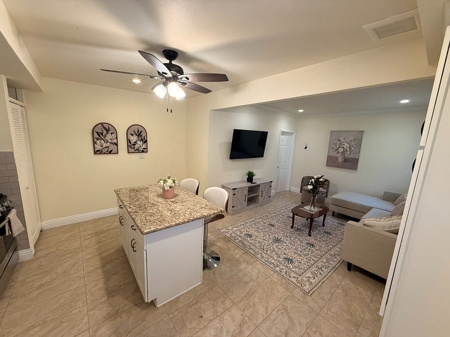 Furnished Finder property 1005051_1 photo 3