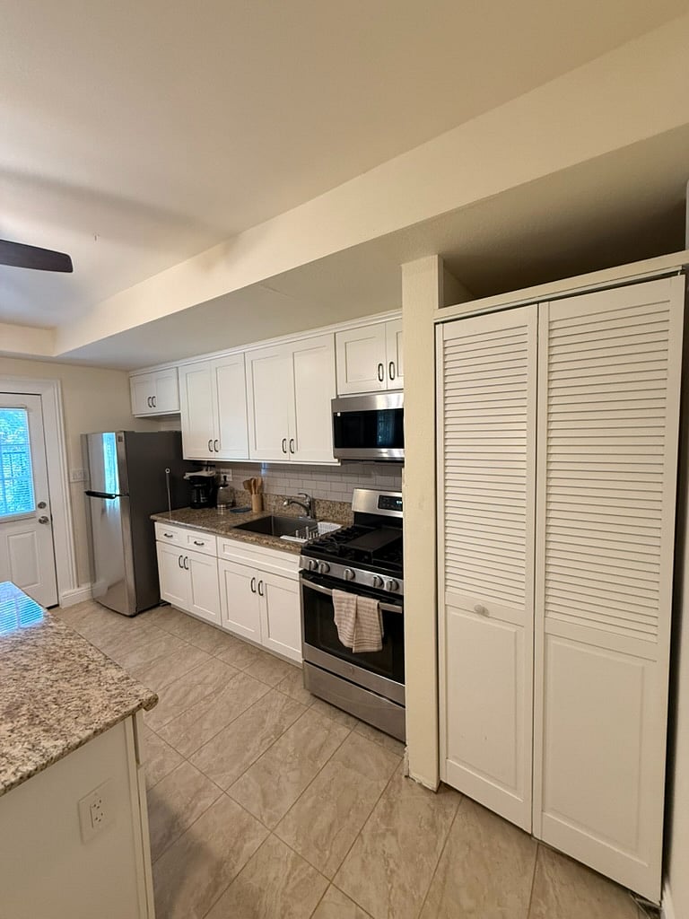 Furnished Finder property 1005051_1 photo 7