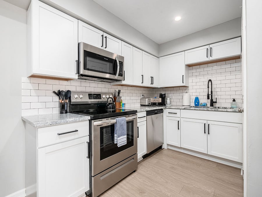 Furnished Finder property 1005078_1 photo 12