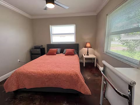Furnished Finder property 1005085_1 photo 5