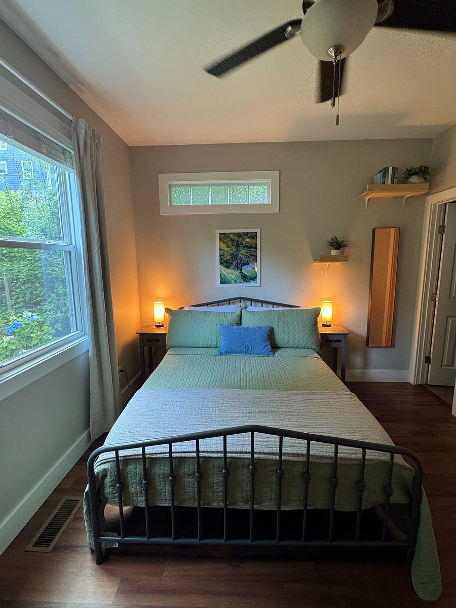 Bedroom #1
