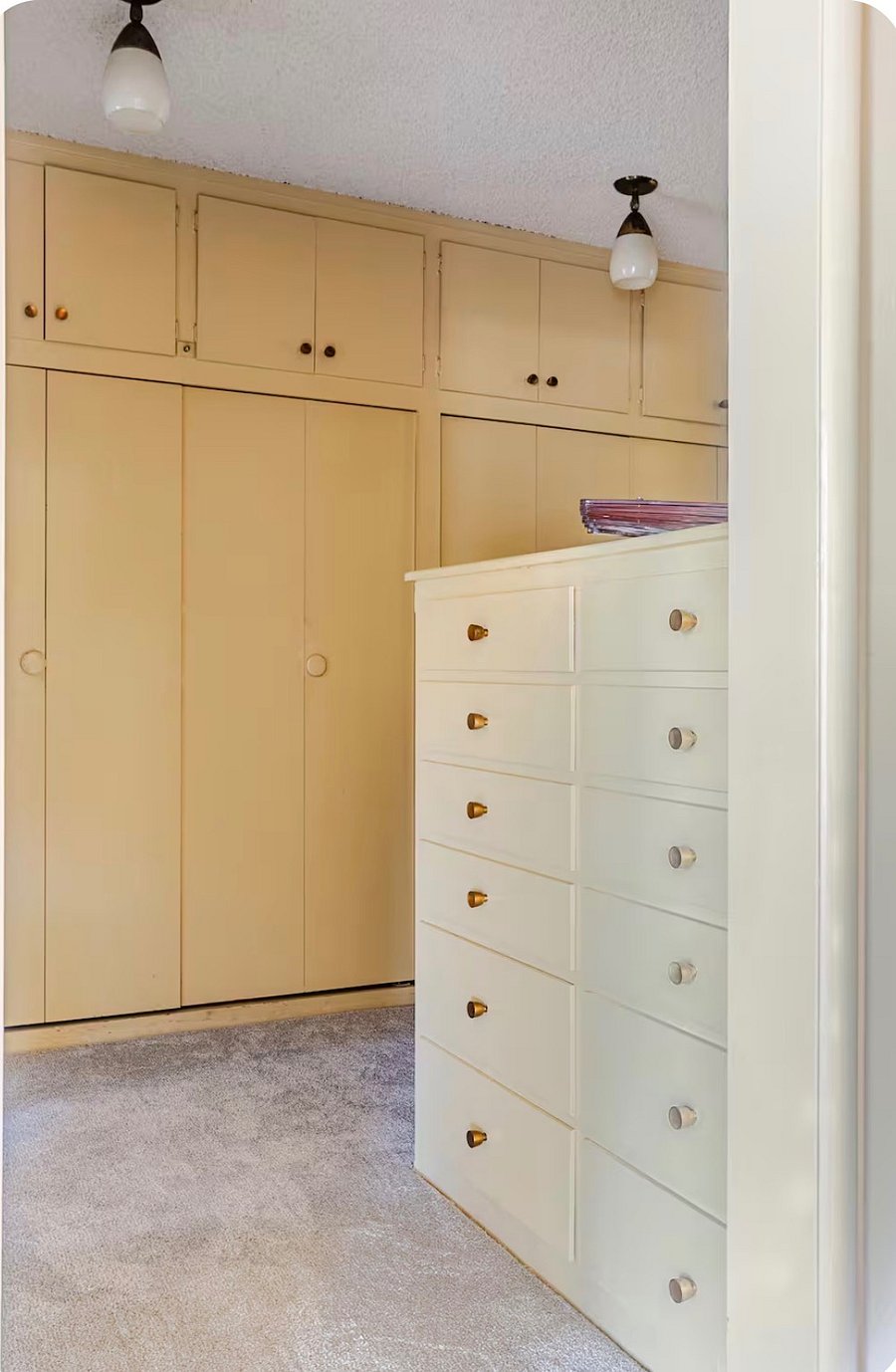 Walk in closet