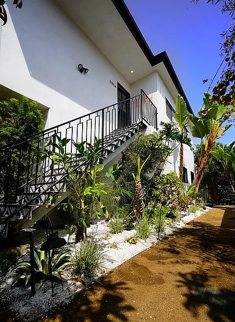 Furnished Finder property 1005121_1 photo 3