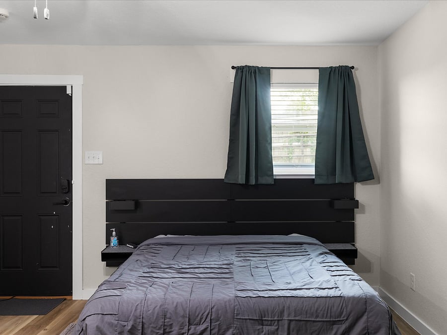 Furnished Finder property 1005128_1 photo 3