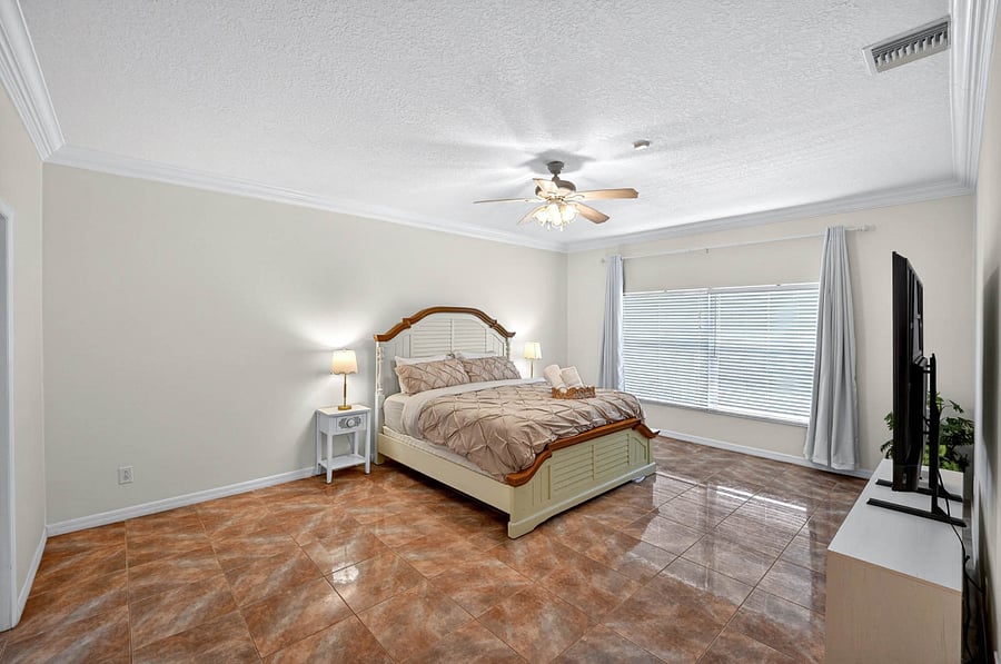 Furnished Finder property 1005136_1 photo 3