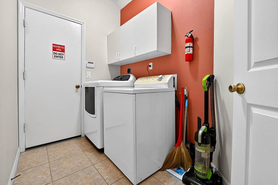 Furnished Finder property 1005136_1 photo 11