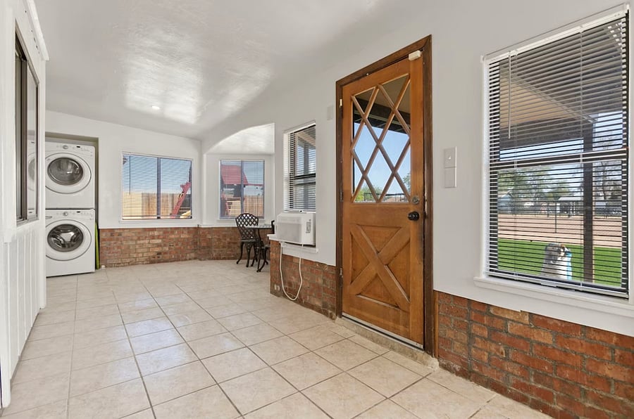 Arizona Room - View 2