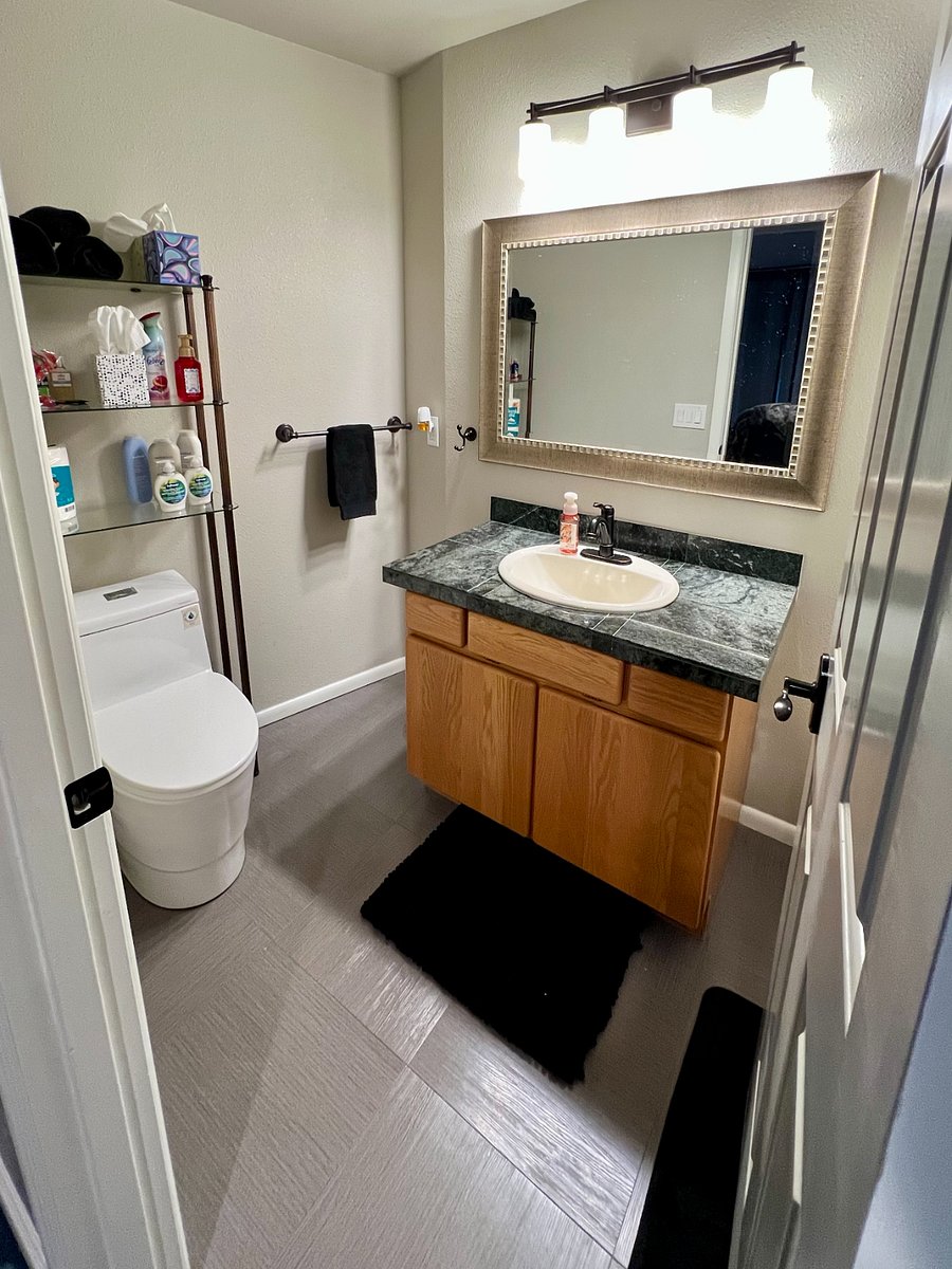 Furnished Finder property 1005145_1 photo 26