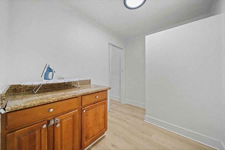 Furnished Finder property 1005163_1 photo 20
