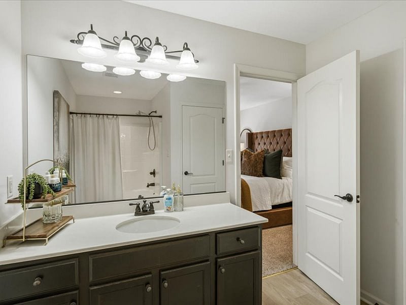 Furnished Finder property 1005174_1 photo 13