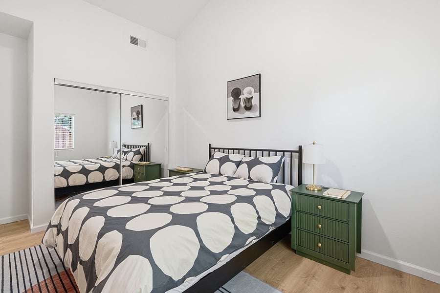 Furnished Finder property 1005184_1 photo 11