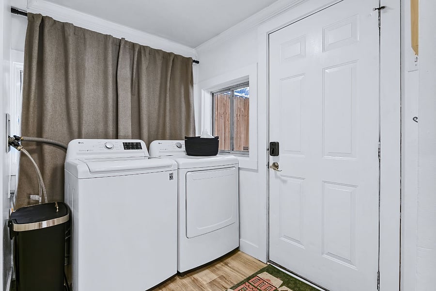 Furnished Finder property 1005189_1 photo 27