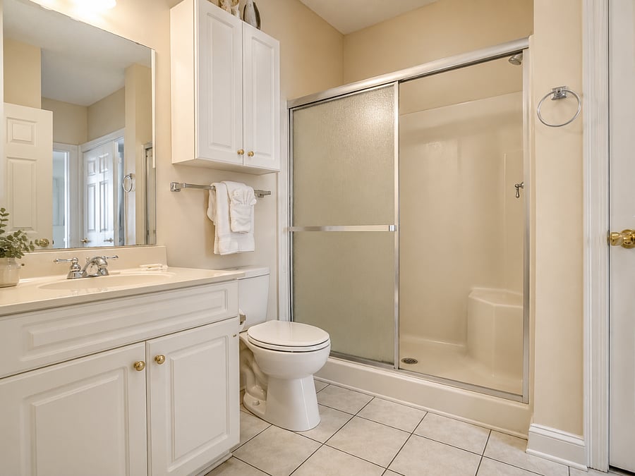 Guest Bath next to BR #2