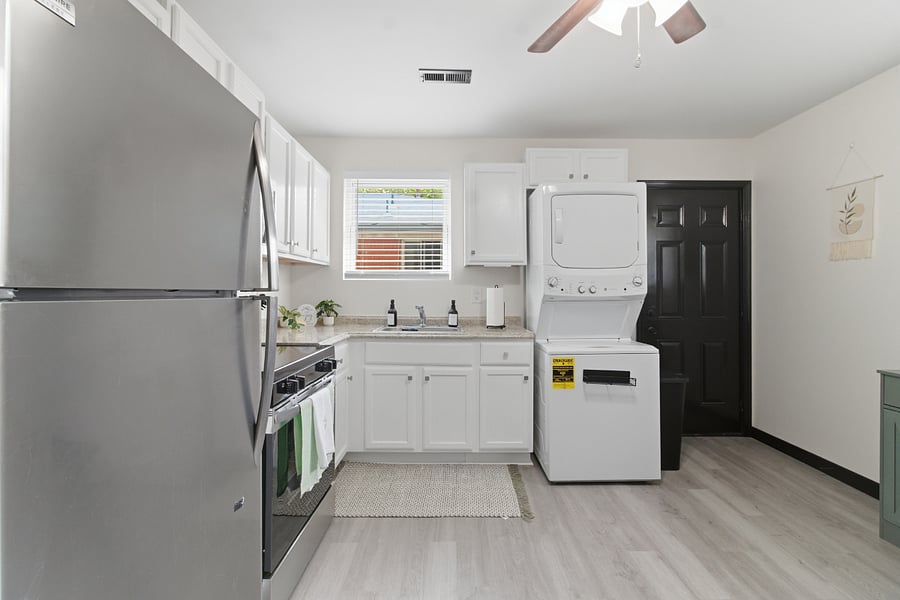 Furnished Finder property 1005197_1 photo 12