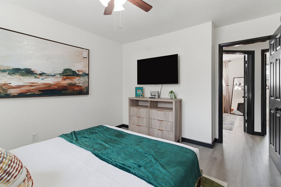 Furnished Finder property 1005197_1 photo 16