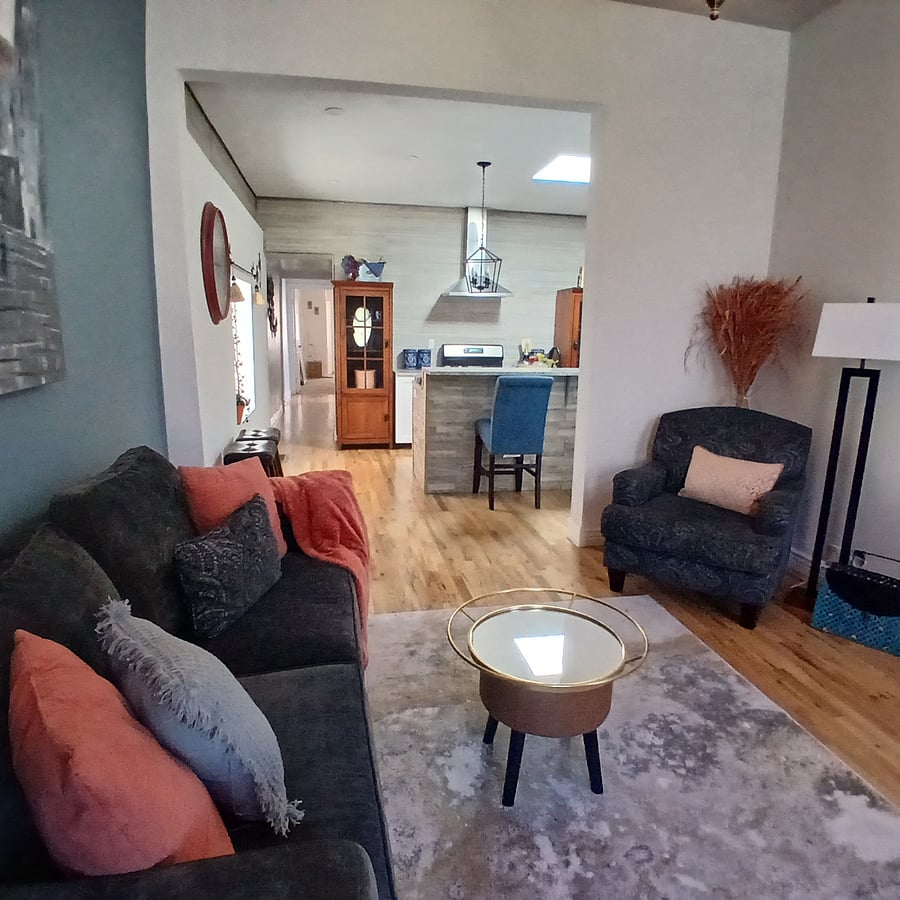 Furnished Finder property 1005248_1 photo 2