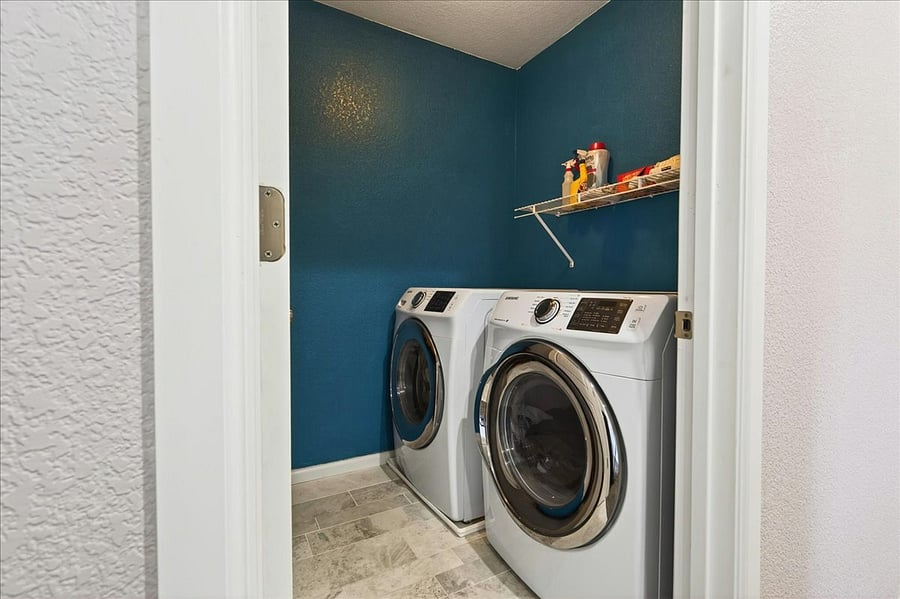 Furnished Finder property 1005257_1 photo 17
