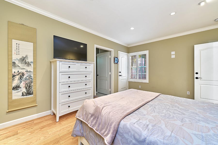Furnished Finder property 1005284_1 photo 25