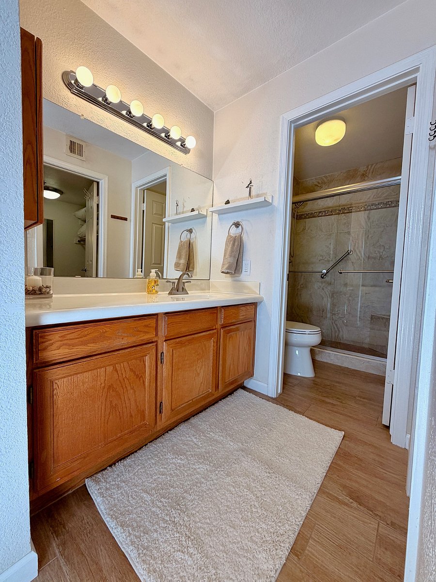 Master bathroom