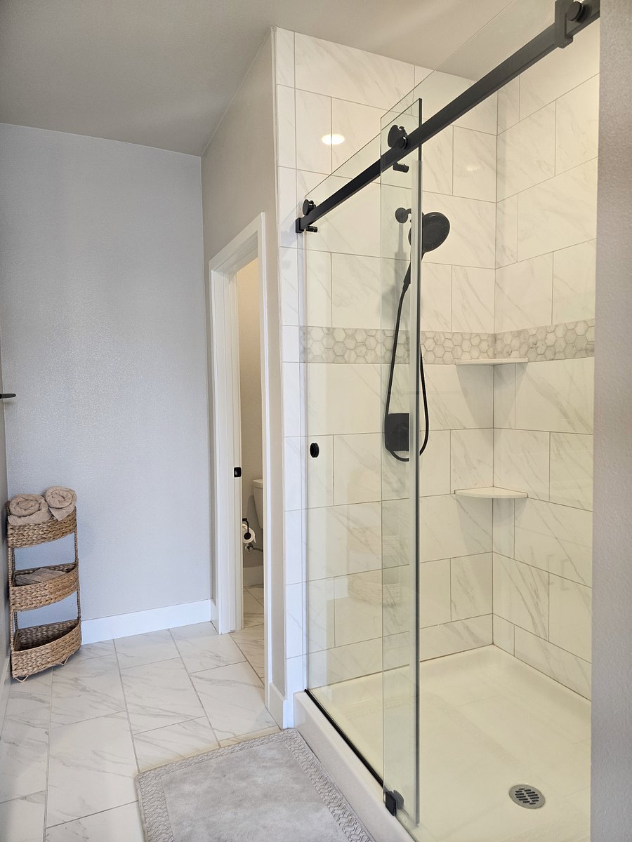 Furnished Finder property 1005295_1 photo 28