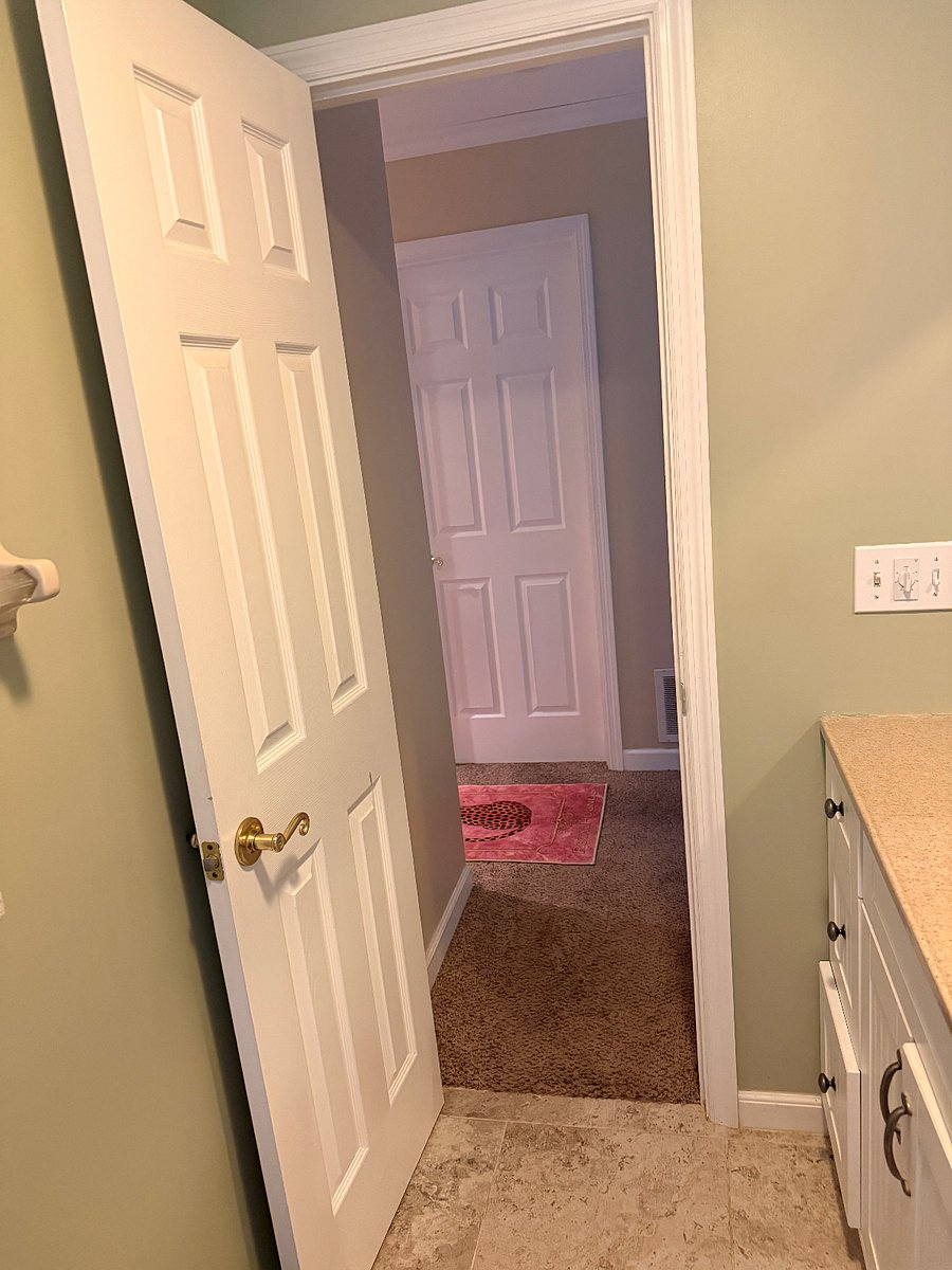 Furnished Finder property 1005296_1 photo 27