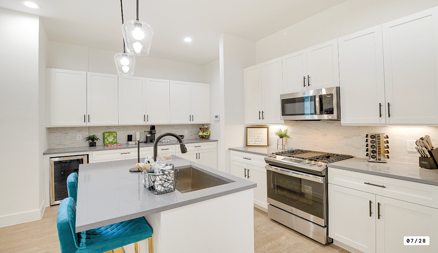 Furnished Finder property 1005298_1 photo 8
