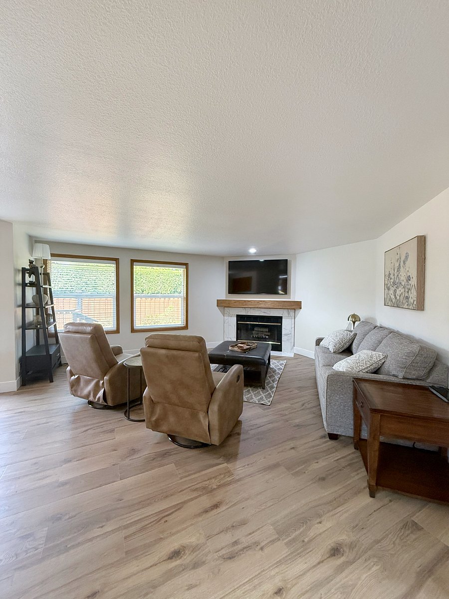 Furnished Finder property 1005300_1 photo 12