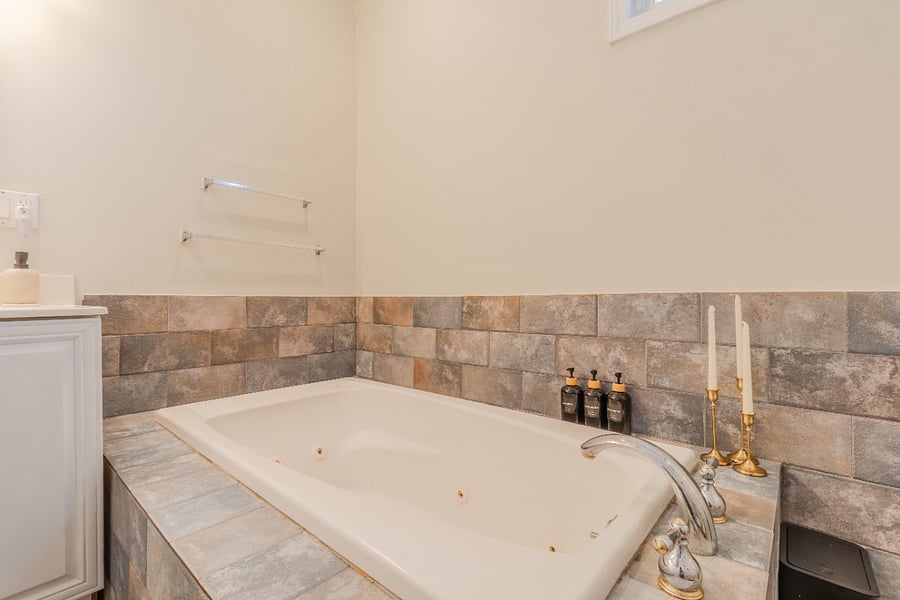 Furnished Finder property 1005324_1 photo 32