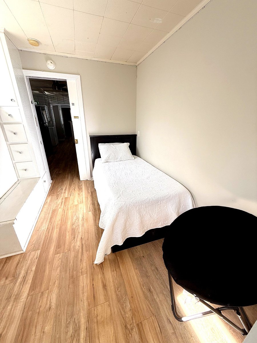 Furnished Finder property 1005329_1 photo 10