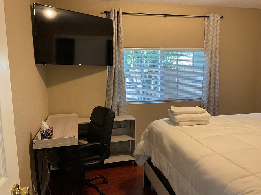 Furnished Finder property 1005334_1 photo 8