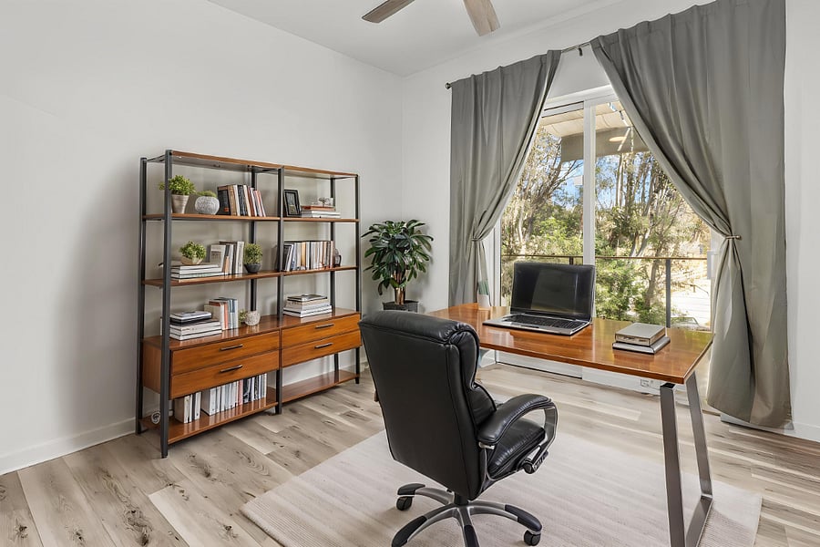 2nd Bedroom Office Option